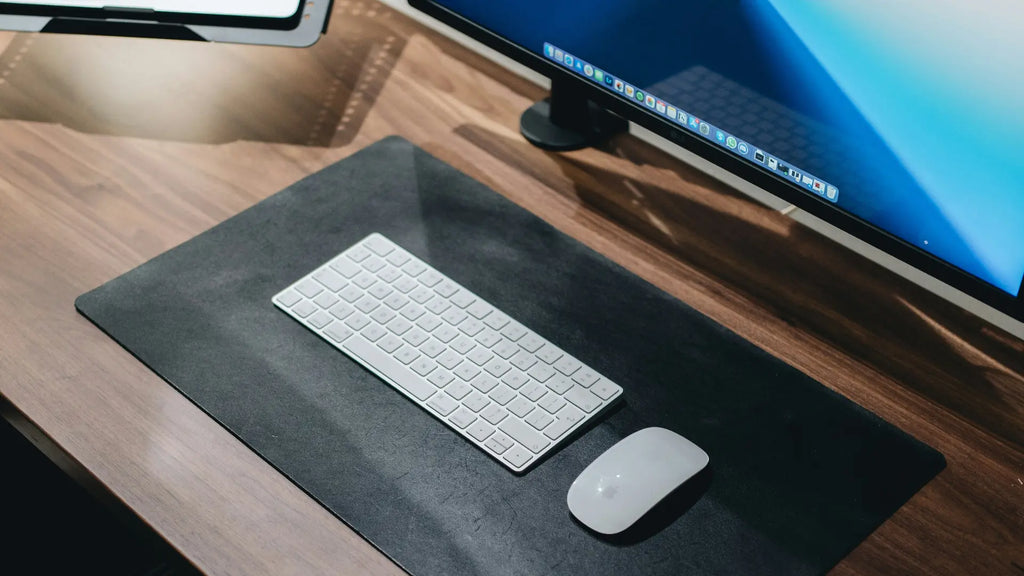 magic mouse on mousepad