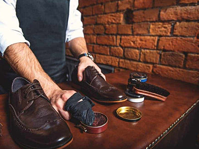 Barmhartig Tegenhanger Vies leren schoenen onderhouden: tien tips – VanPalmen