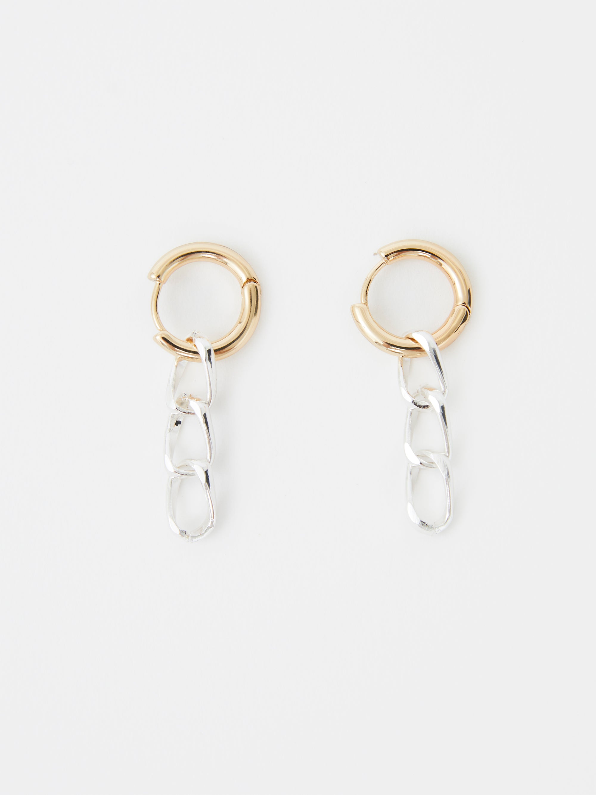 huggie chain link earrings silver/gold