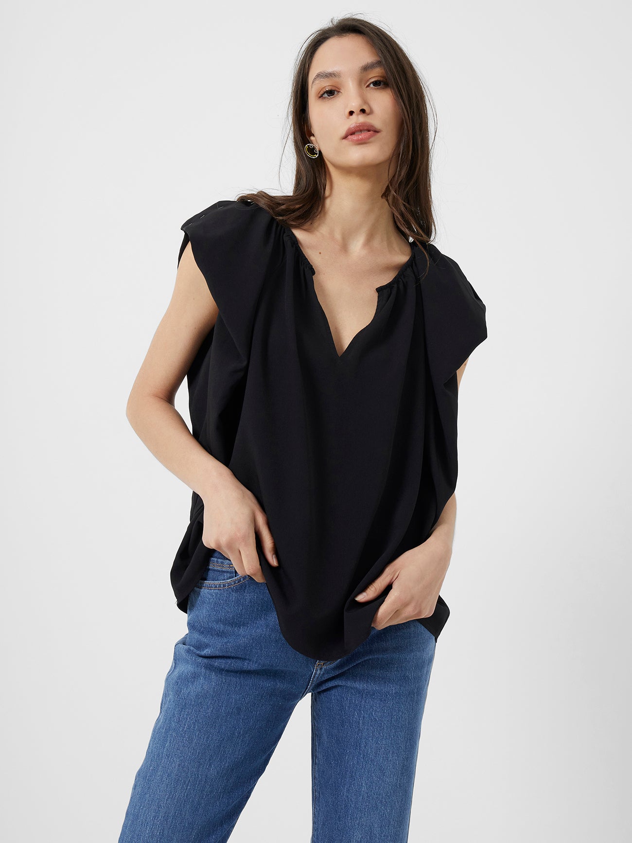 crepe light v neck blouse black