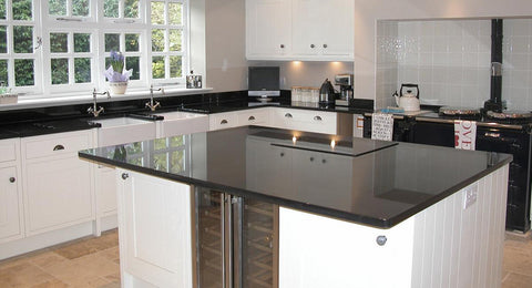 white-color-black-kitchen