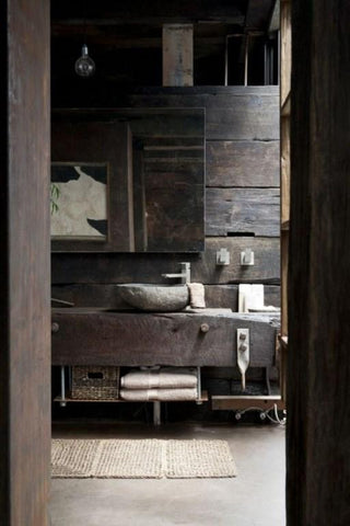 amazing-rustic-bathroom