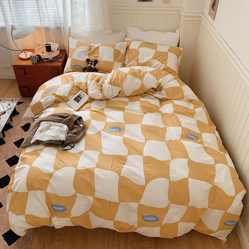 Checkered 4-Piece Bedding Set