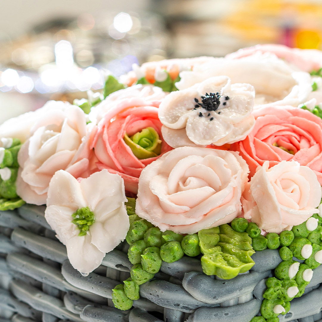 Buttercream Essentials 5: Buttercream Flowers - Feb 11th | 12:00 PM - 4:00 PM