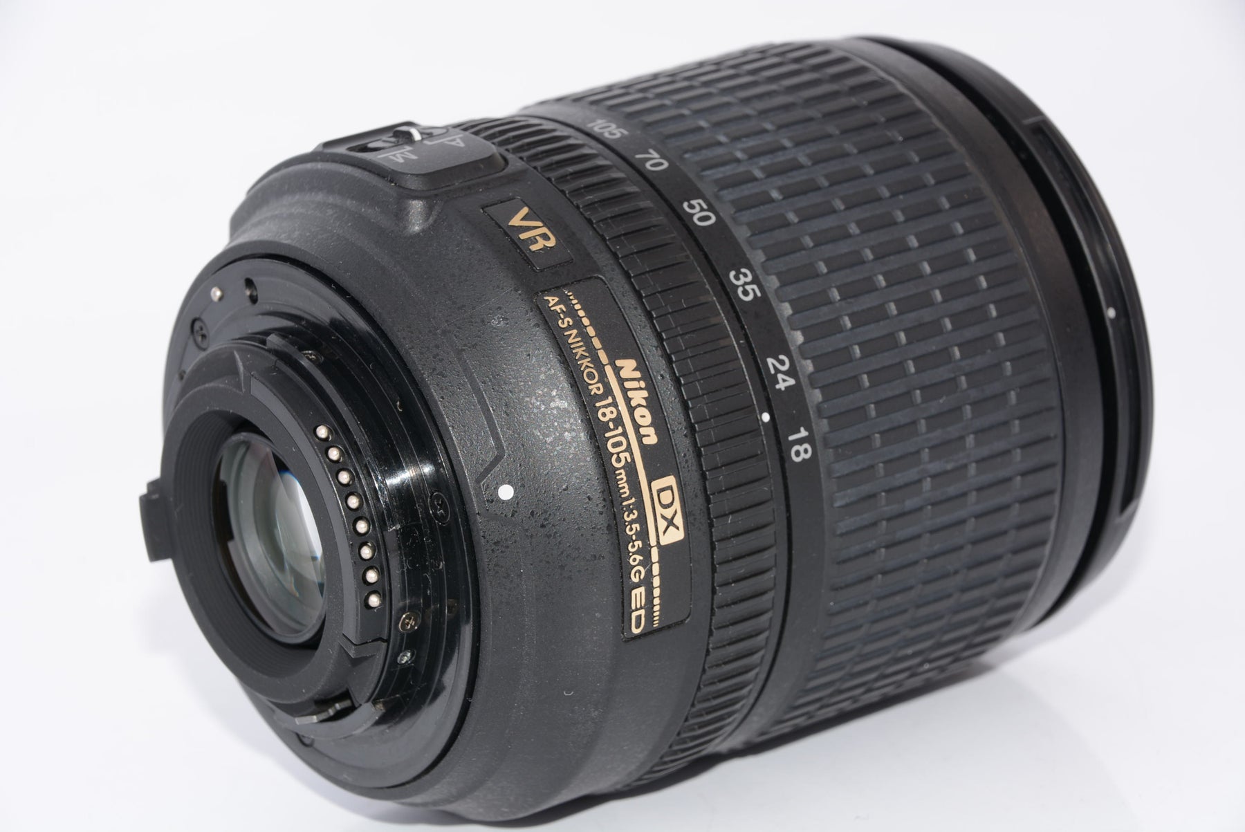 極上美品 Nikon AF-S 18-105mm F3.5-5.6G ED VR