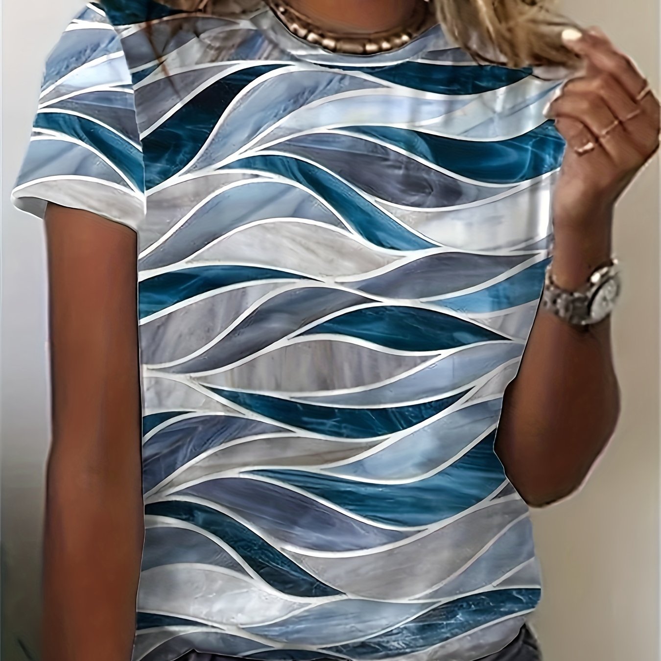 Romildi Women's Plus Size Colorblock Geometric Print T-Shirt - Comfortable and Stylish Short Sleeve Tee