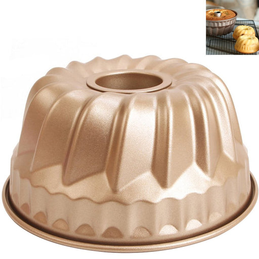  Heart Bundt Cake Pan Birthday Bakeware Non-Stick Specialty  Round 9 Carbon Steel Baking Mold: Home & Kitchen