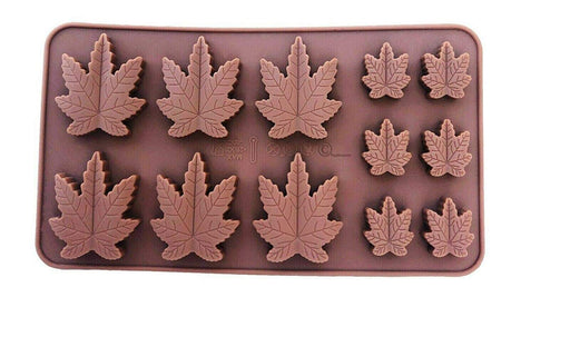  Marijuana Shaped Silicone Mold Brownies Hard Candy Edible leaf  Mold Ice Cube Chocolate Soap Greenery Candle Tray Party maker (3x Mold  Green) : Home & Kitchen