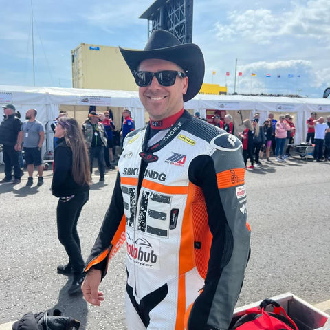 Chris Sarbora KYT North West 200 carrera de motos