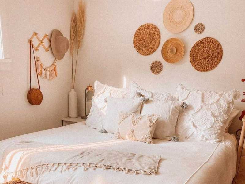 15 Blanket Styling Inspirations for Your Bedroom