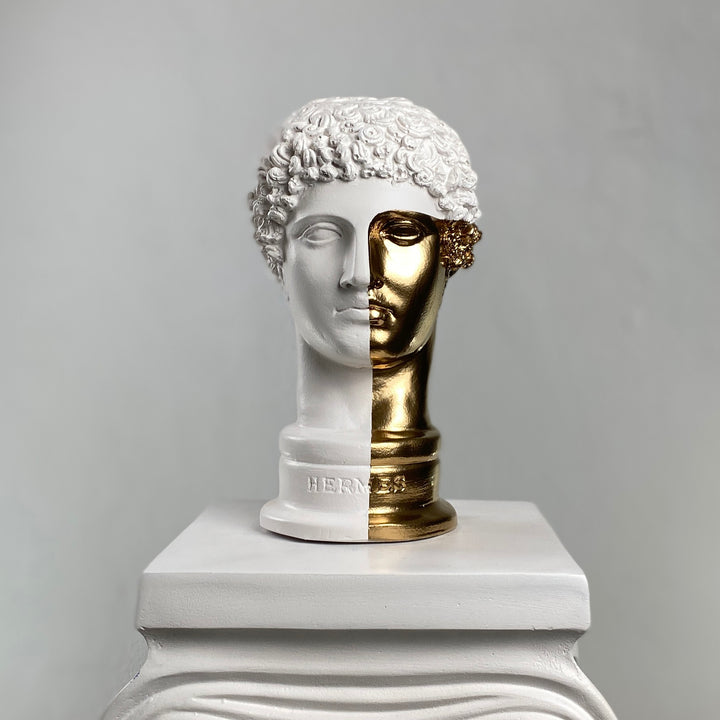 Sculptures/Statues/Busts – Hedgport