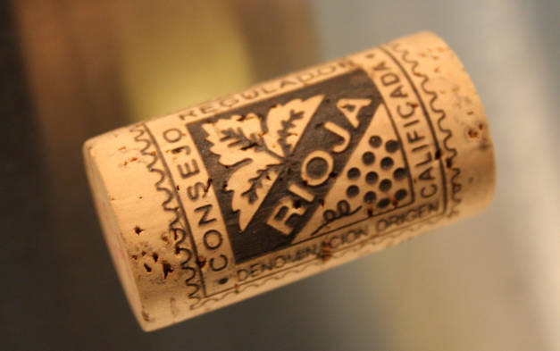 laser engraved cork closure