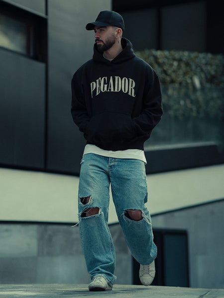 Loose fit hoodie with jeans
