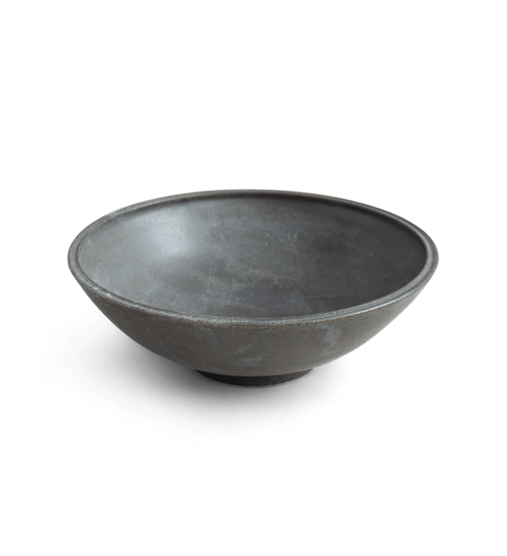 https://cdn.shopify.com/s/files/1/0573/0218/8164/products/LargeServingBowl_Charcoal.png?v=1688124379&width=715