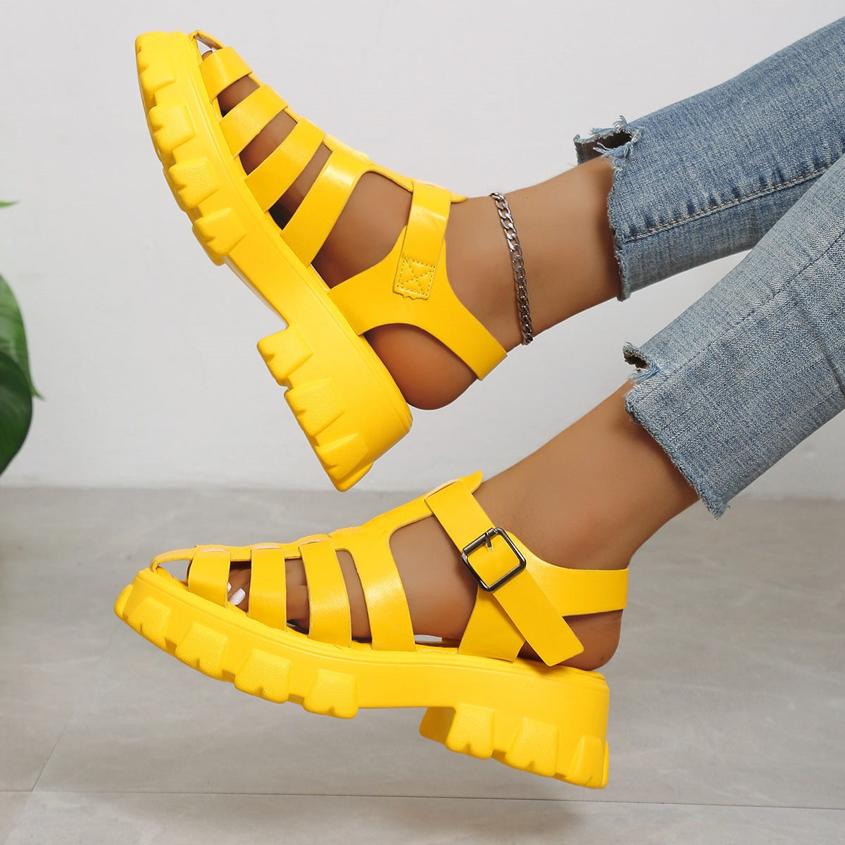 Hollow Out Wedge Sandals | ECHOINE