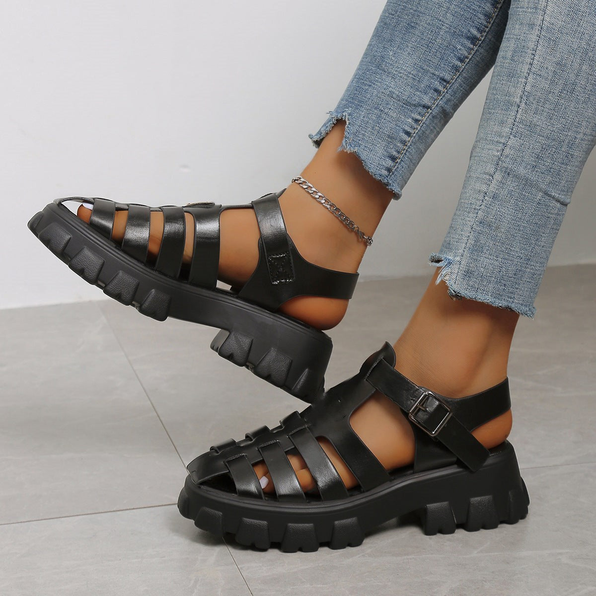 Hollow Out Wedge Sandals | ECHOINE