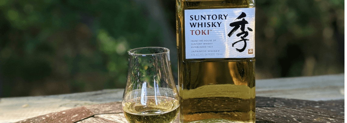 Suntory Japan\'s Tradition Innovation Whisky: and Expressing