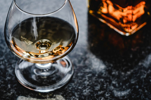 how to choose scotch glasses