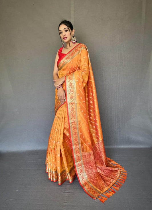 Buy online Gold zari woven dola silk saree with rich pallu - Peach-AF704