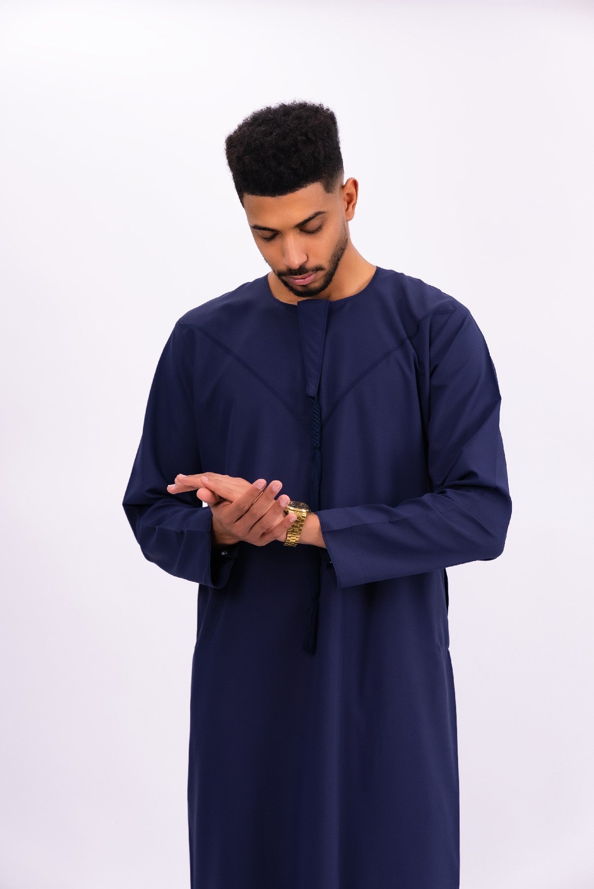 Basic Midnight Blue Emirati Jubba - Hub Alhaya product image