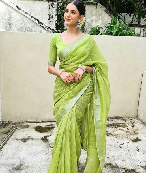 Green saree look slim fit