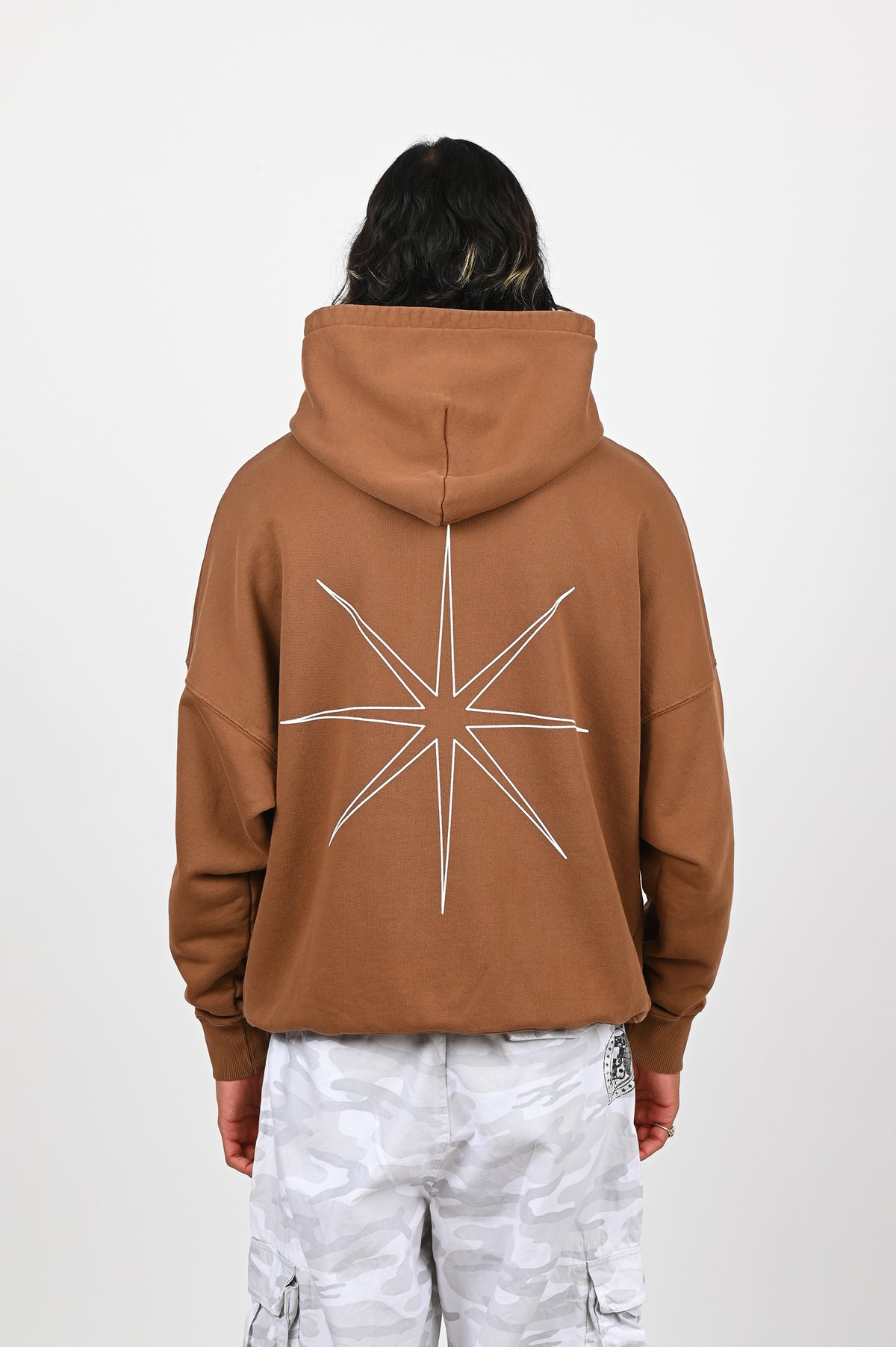 フォクシー アディアム HEMLOCK HOODIE バーガンディ ゆったり目