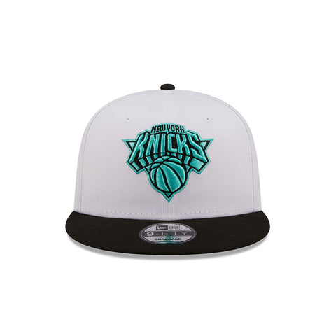 New Era Knicks NBA Back Half Fitted Hat