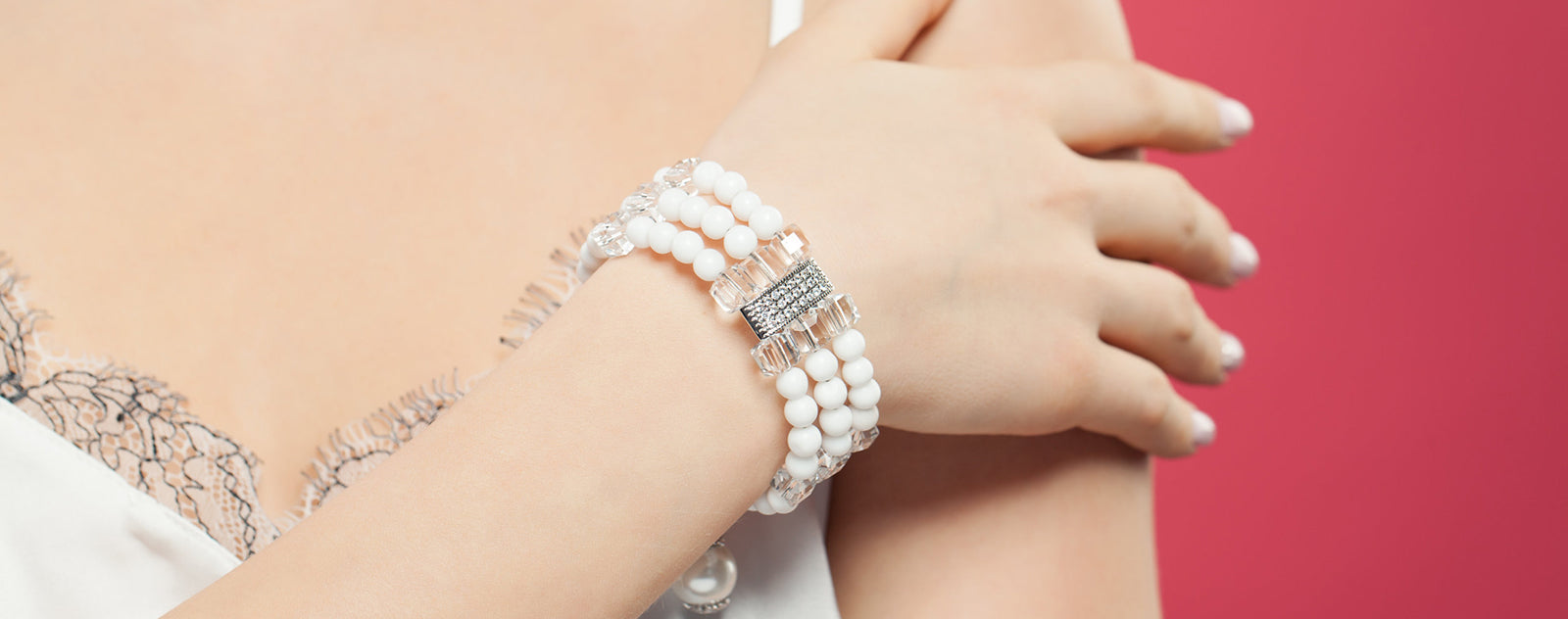 Bracelet Femme Perles Blanches 9 mm
