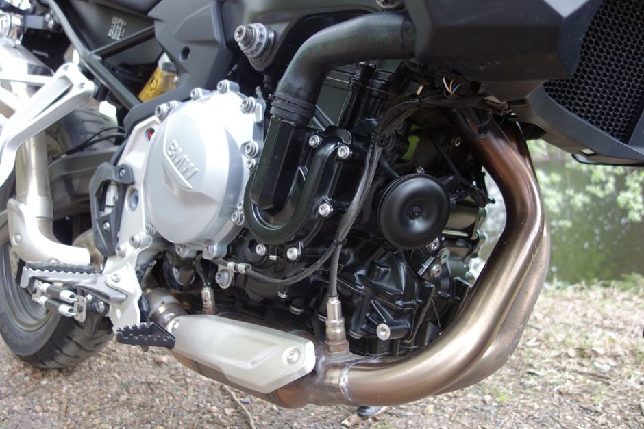 BMW F 750 GS - motor