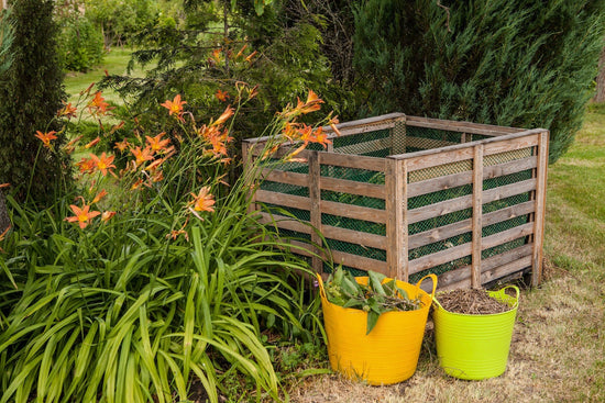 outdoor compost bin DIY