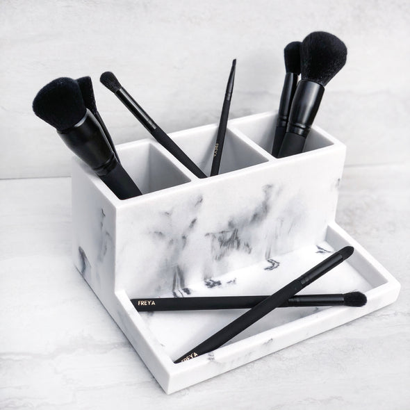 Antimicrobial Makeup Brushes