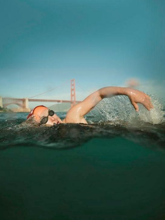 Morgan Filler of See Her Swim swimming in the San Francisco Bay