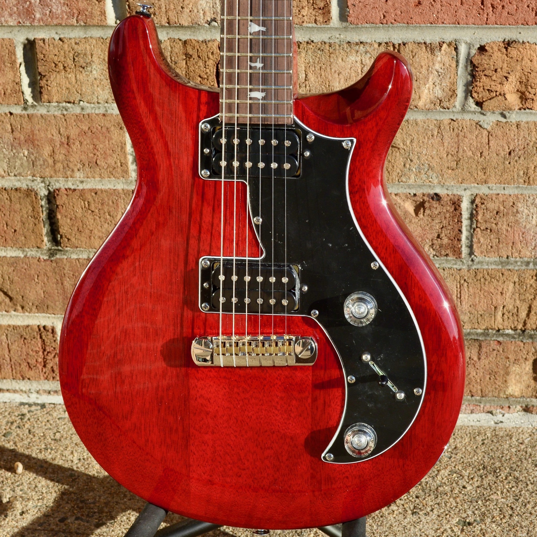 PRS SE Mira Vintage Cherry – Matt's Guitars