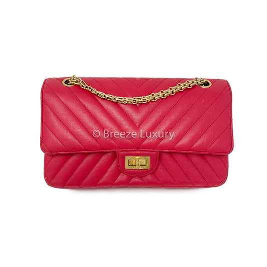 Chanel 2.55 Reissue Quilted Classic Double Flap Bag (Size 226