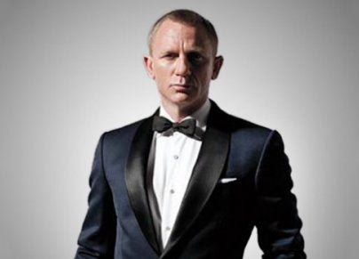 Daniel Craig sports a fine formal shirt