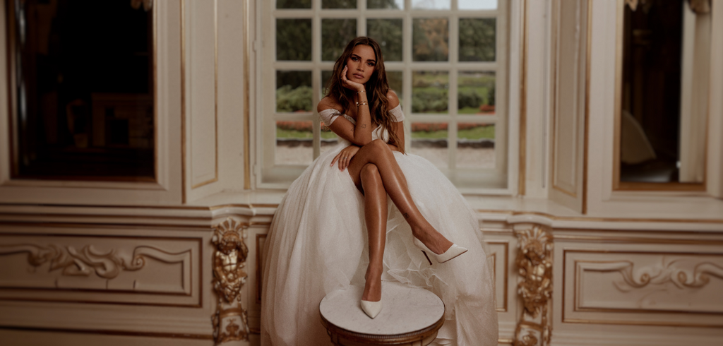 Monica Geuze in wedding dress for SOPHIA MAE Magazine 2024