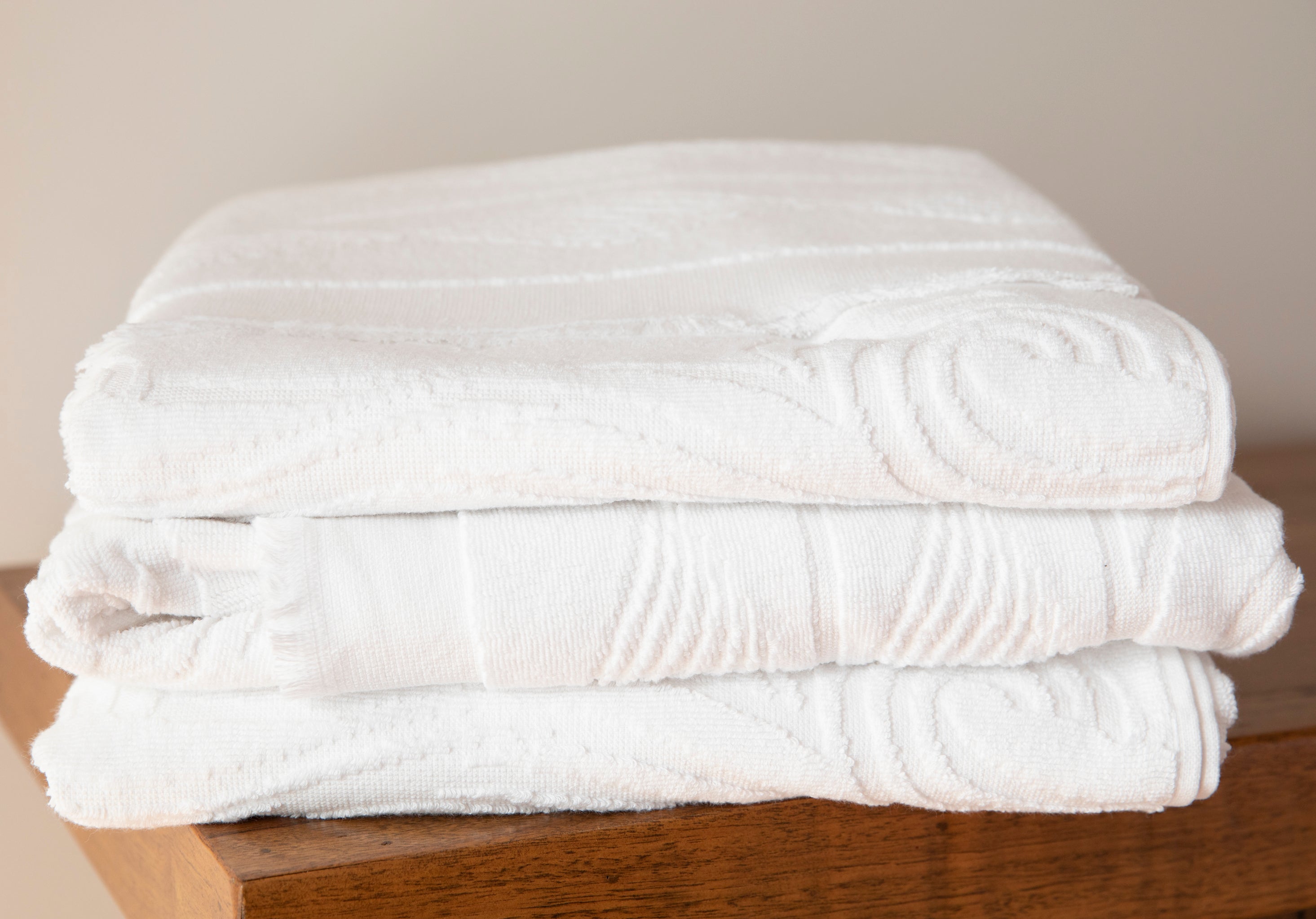 dip bath towels