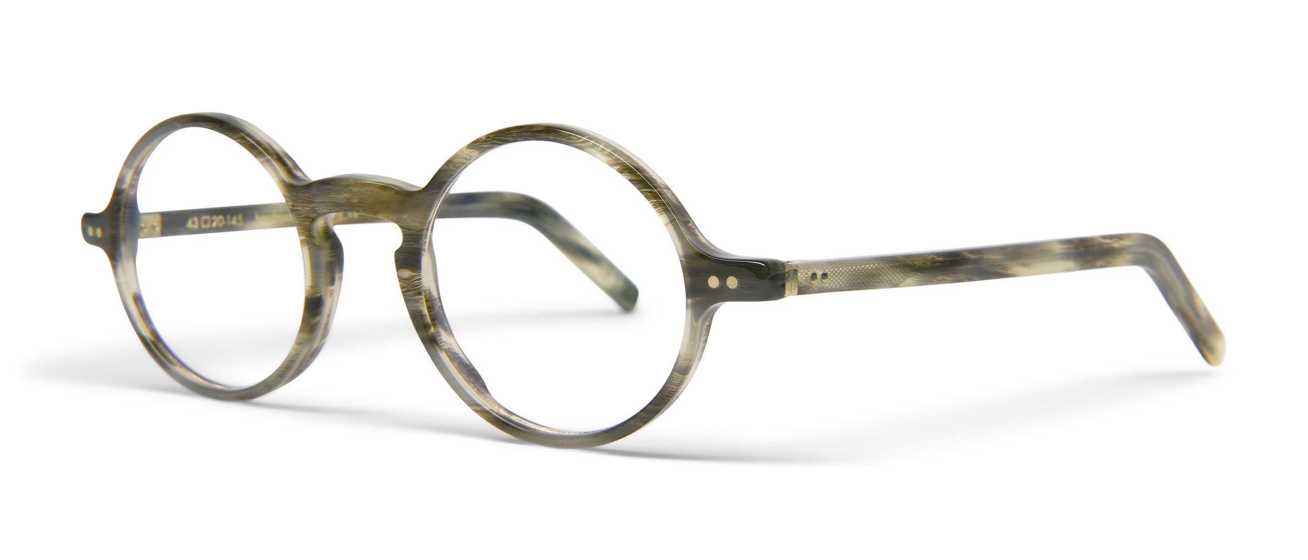 Khám phá thế giới với đôi kính áp tròng Lunor – chế độ siêu nét đến từng chi tiết. Cùng trải nghiệm thời trang và chất lượng kính áp tròng hàng đầu với Lunor.