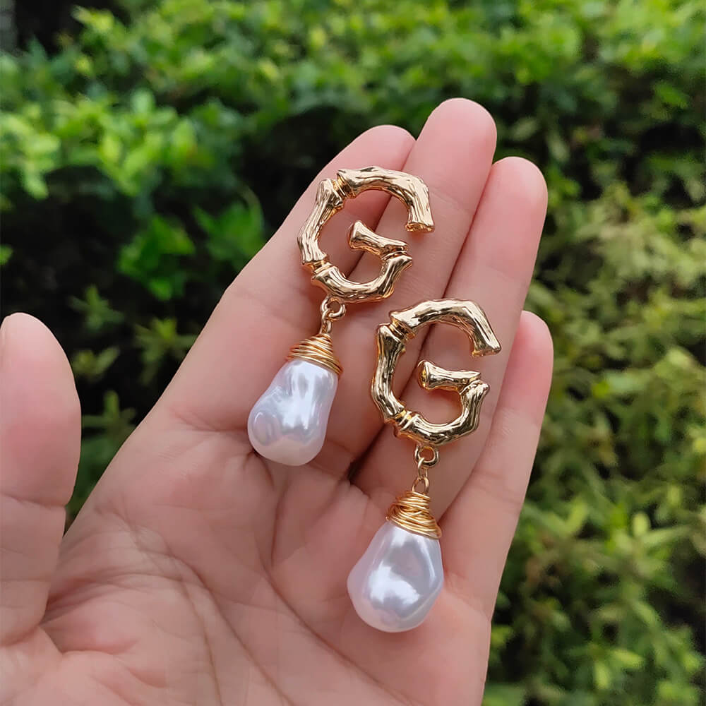 g pearl earrings