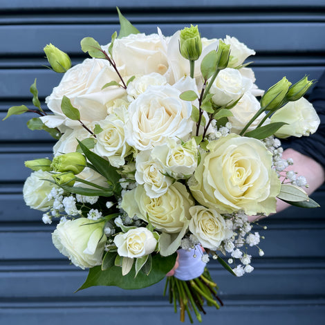 bridal bouquet classic white with cottage garden twist.jpg__PID:8c5eba66-8d1e-455a-89a0-ec055fc97e90