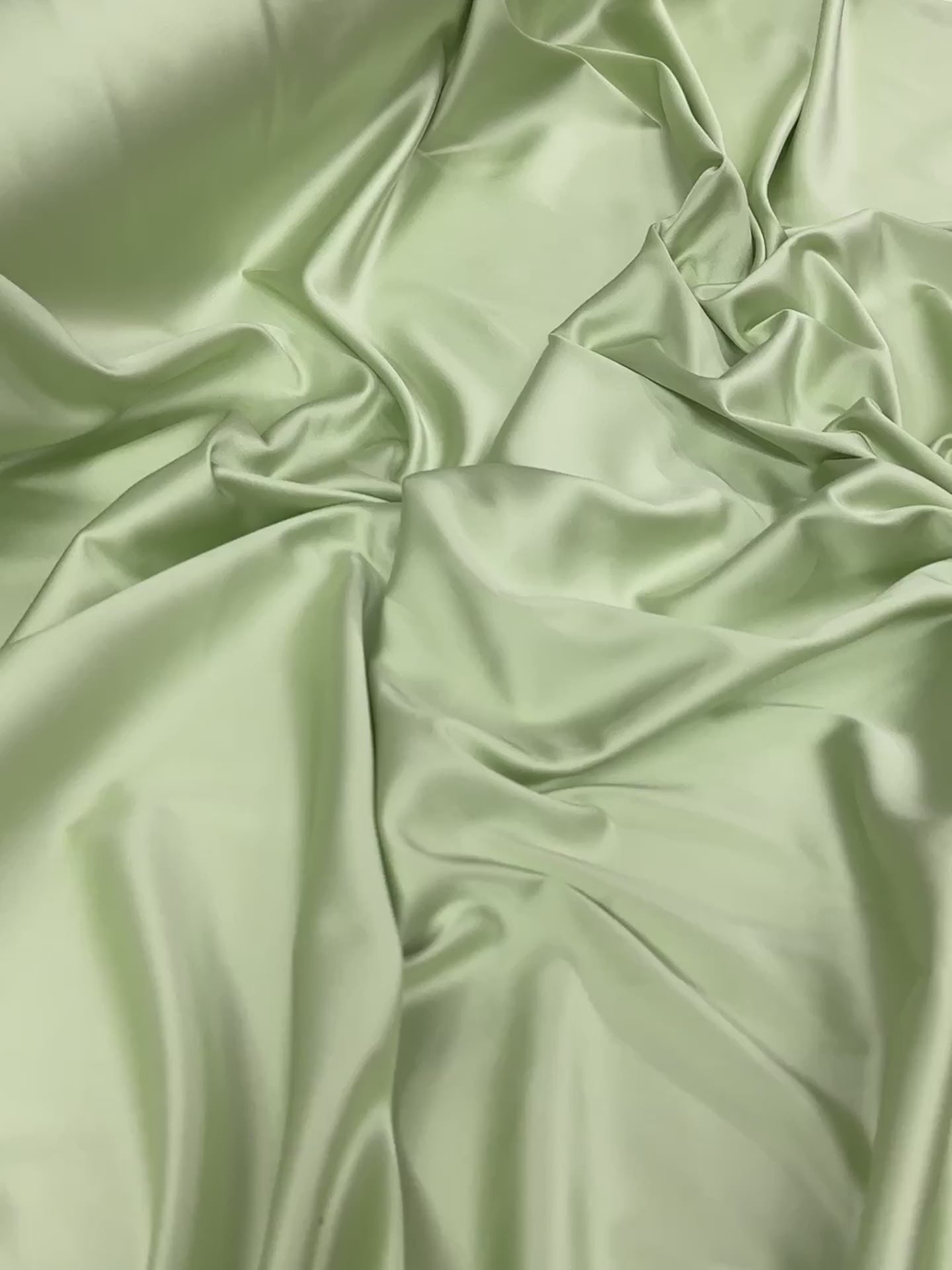 White Silky Stretch Satin – KikiTextiles