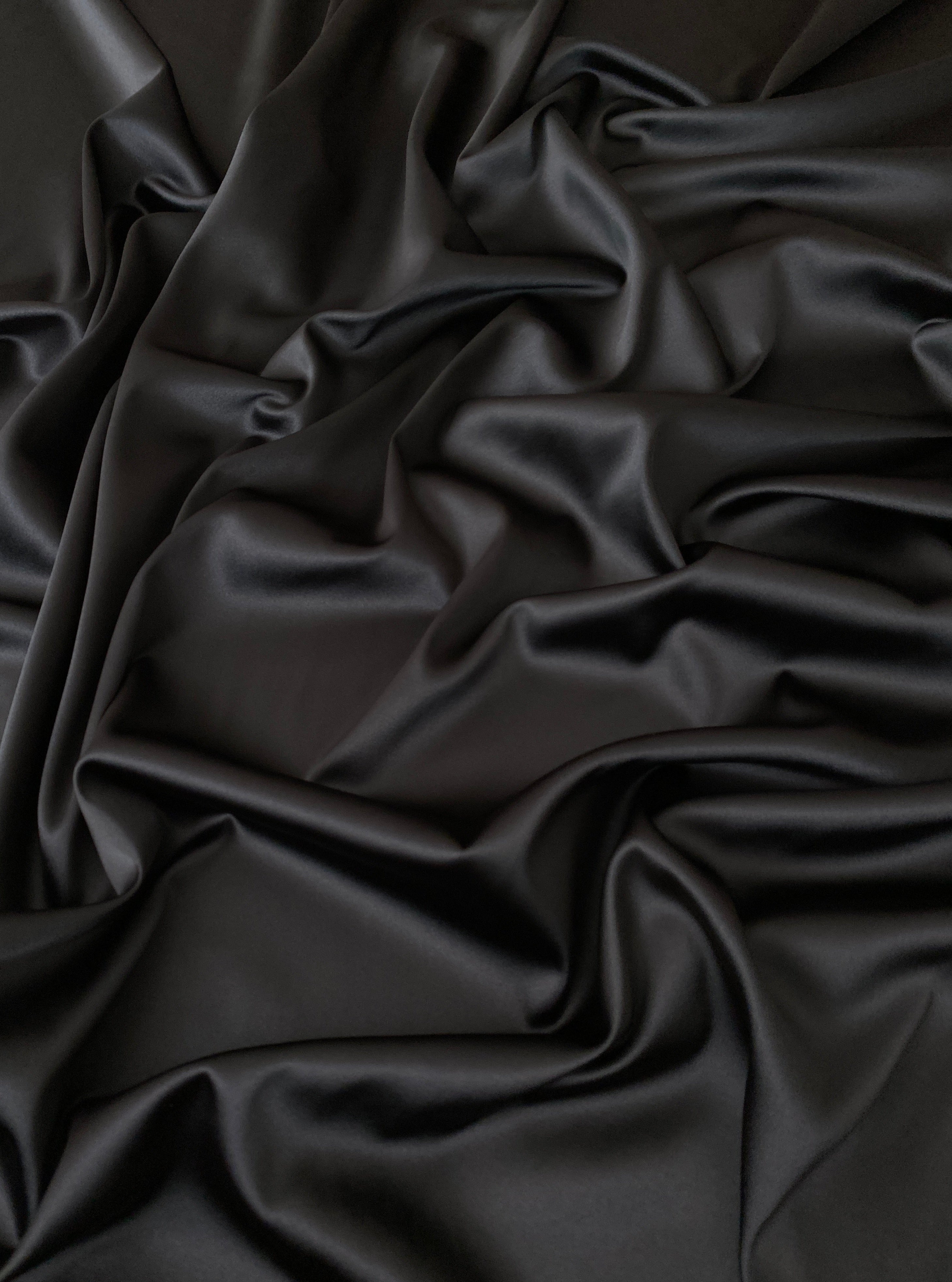 Black Silky Stretch Satin – KikiTextiles