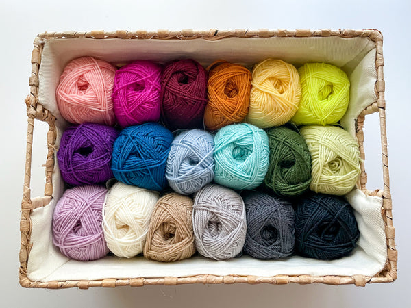 Fluffy Fingering washable sock yarn in 18 colors!