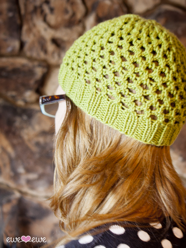 Cornice chullo Hat knitting pattern for variegated yarns — Woolly