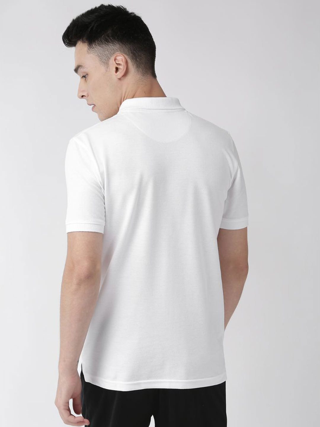 Alcis Men White Solid Polo Collar Training T-shirt