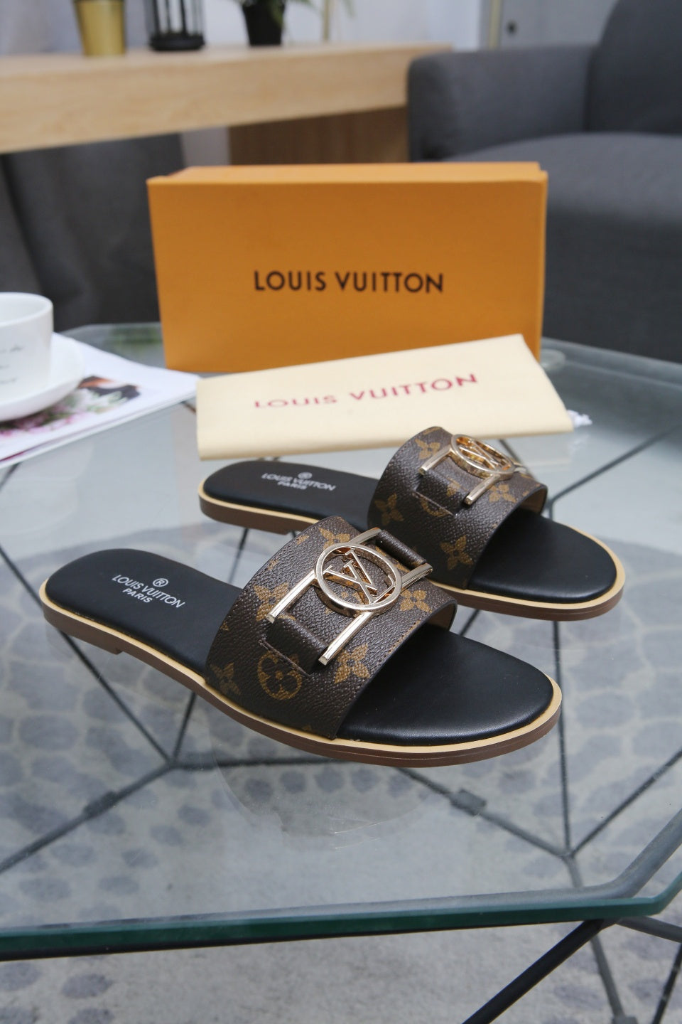 LV Louis Vuitton 2021 NEW ARRIVALS Women's LOCK IT Sandals S
