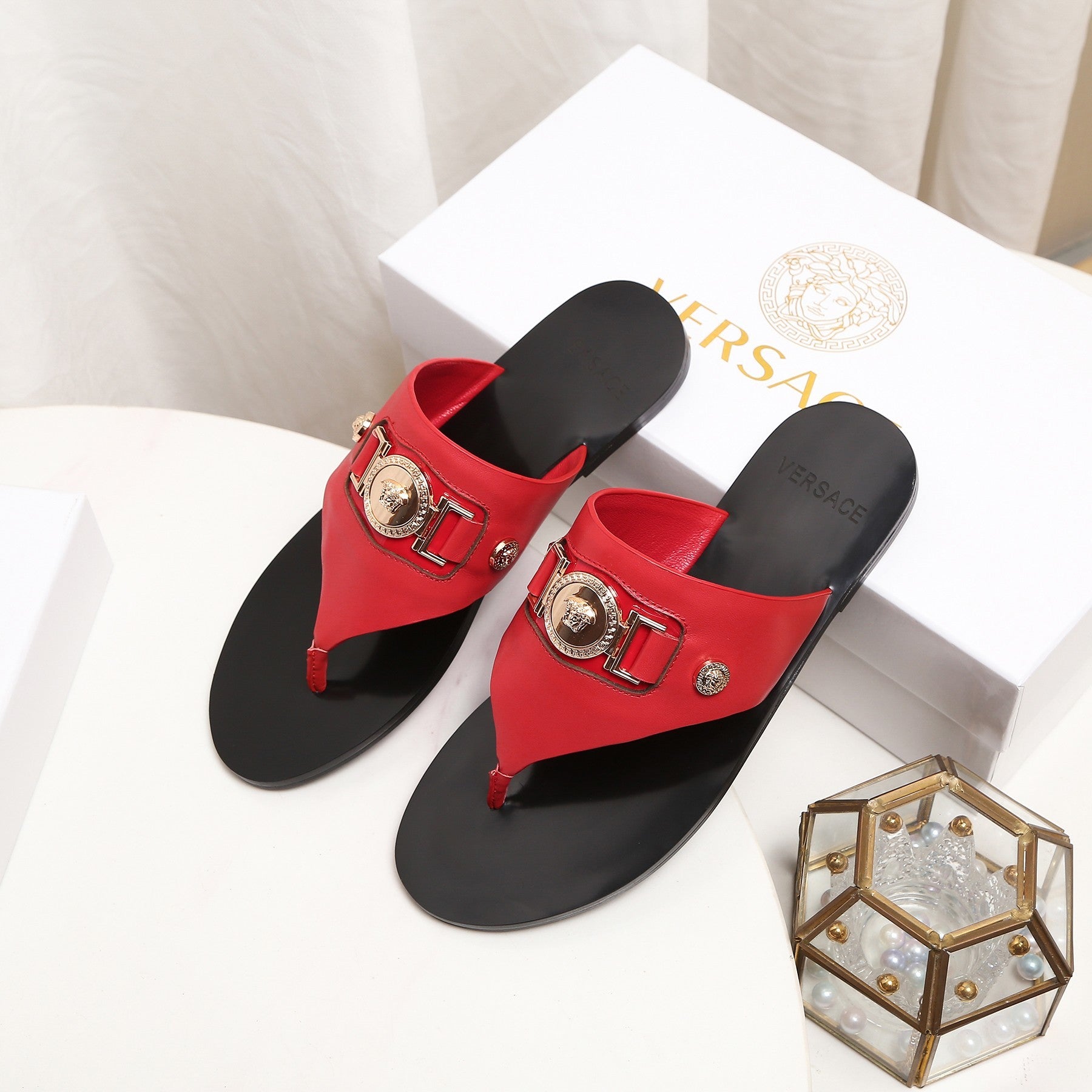 Versace Women's 2022 NEW ARRIVALS Fashion Slippers Sandals S