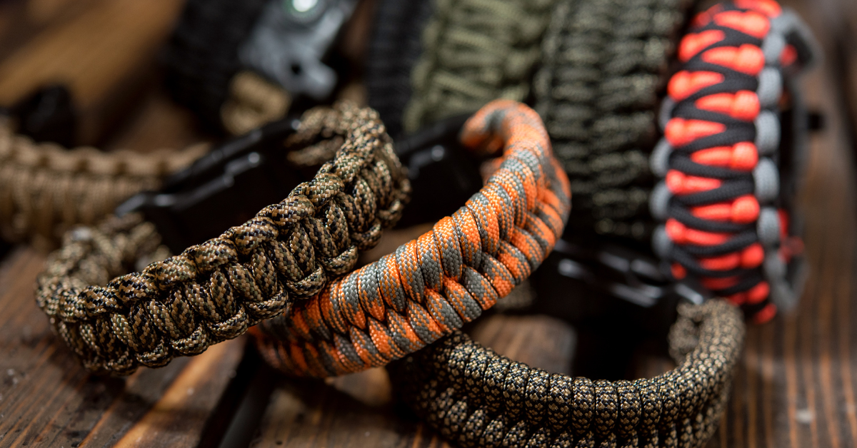 Paracord Survival Bracelet DIY - Hard Case Survival