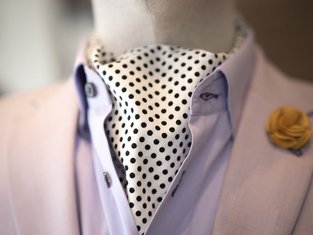 weloveties - A cravat or ascot is a unique addition to your casual outfit.  This dark blue ascot is made of printed silk fabric and features a white  all-over paisley pattern. A