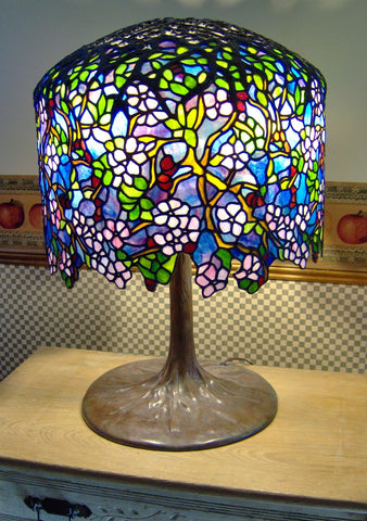 Irregular Border Tiffany Lamps